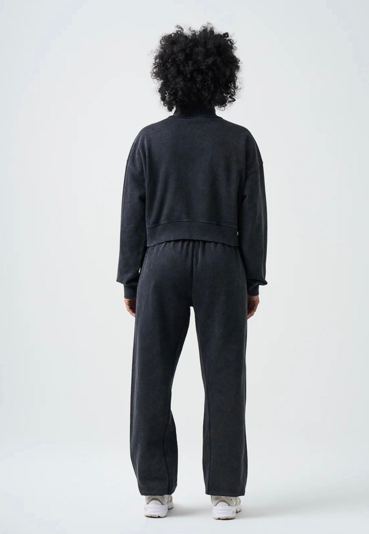 DISTRESSED MOCK NECK SET